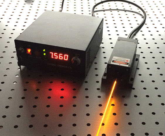 589nm DPSS激光器 输出功率200~250mW可调 黄色光源 用于科研